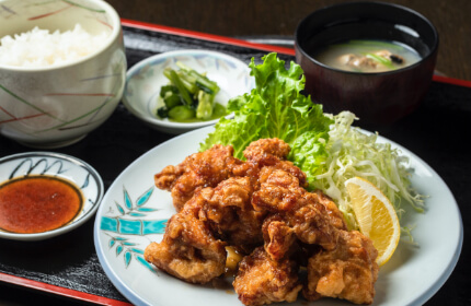 鶏唐揚げ定食