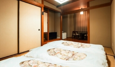 JAPANESE ROOM (6Tatami Mats)