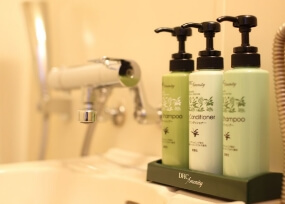 Special Amenities: DHC