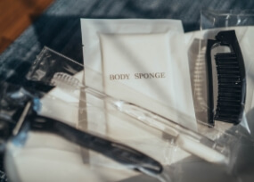 complimentary rental items