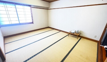 JAPANESE ROOM (10 Tatami Mats)